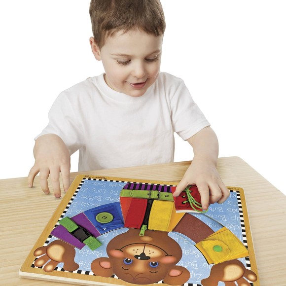Tablica motoryczna Miś Melissa&Doug