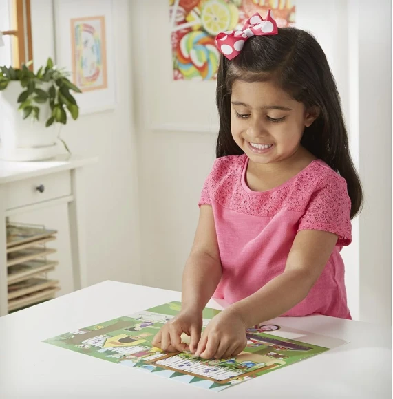 Naklejki wielorazowe Zabawa w dom 14197 Melissa & Doug