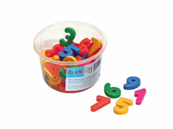 Cyferki magnetyczne 60 sztuk w pudełku Alexander